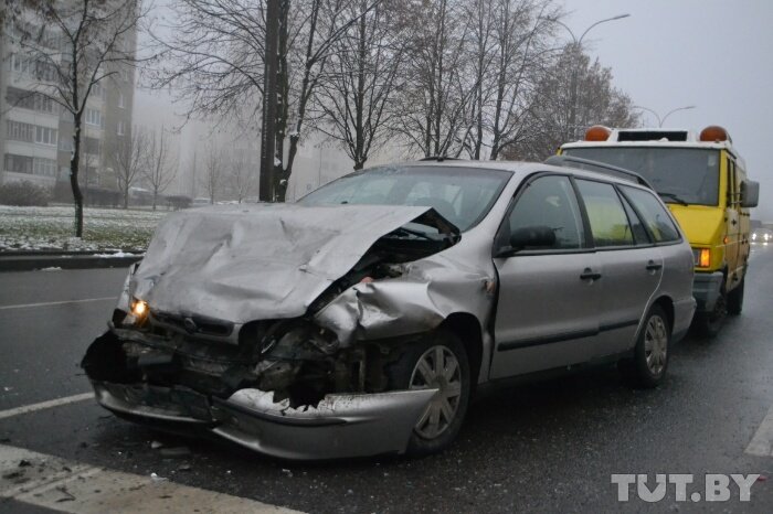 Машина с умершим водителем спровоцировала крупное ДТП в Подмосковье - Похоронный портал