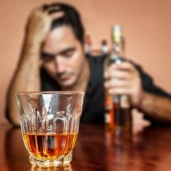 Каждая третья смерть в России - от злоупотребления алкоголем