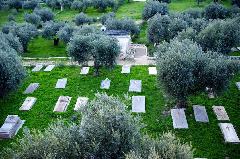 7 хритианское кладбище